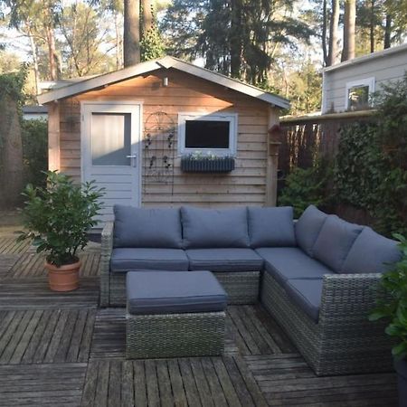Te Huur: Leuke 4-Persoons Stacaravan Op Top Locatie! Hoenderloo Kültér fotó
